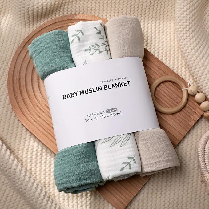 Holiday Baby Gift Guide 2025 - Newborn Muslin Squares